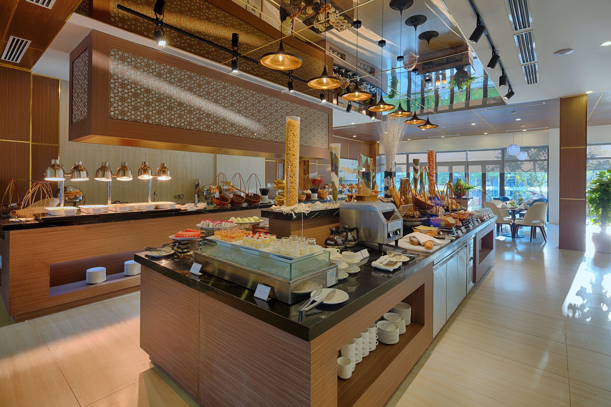 Royal Lotus Ha Long Resort & Villas Exterior photo